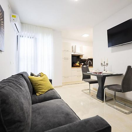 Lovely Apartment In Zadar With Wifi Екстериор снимка