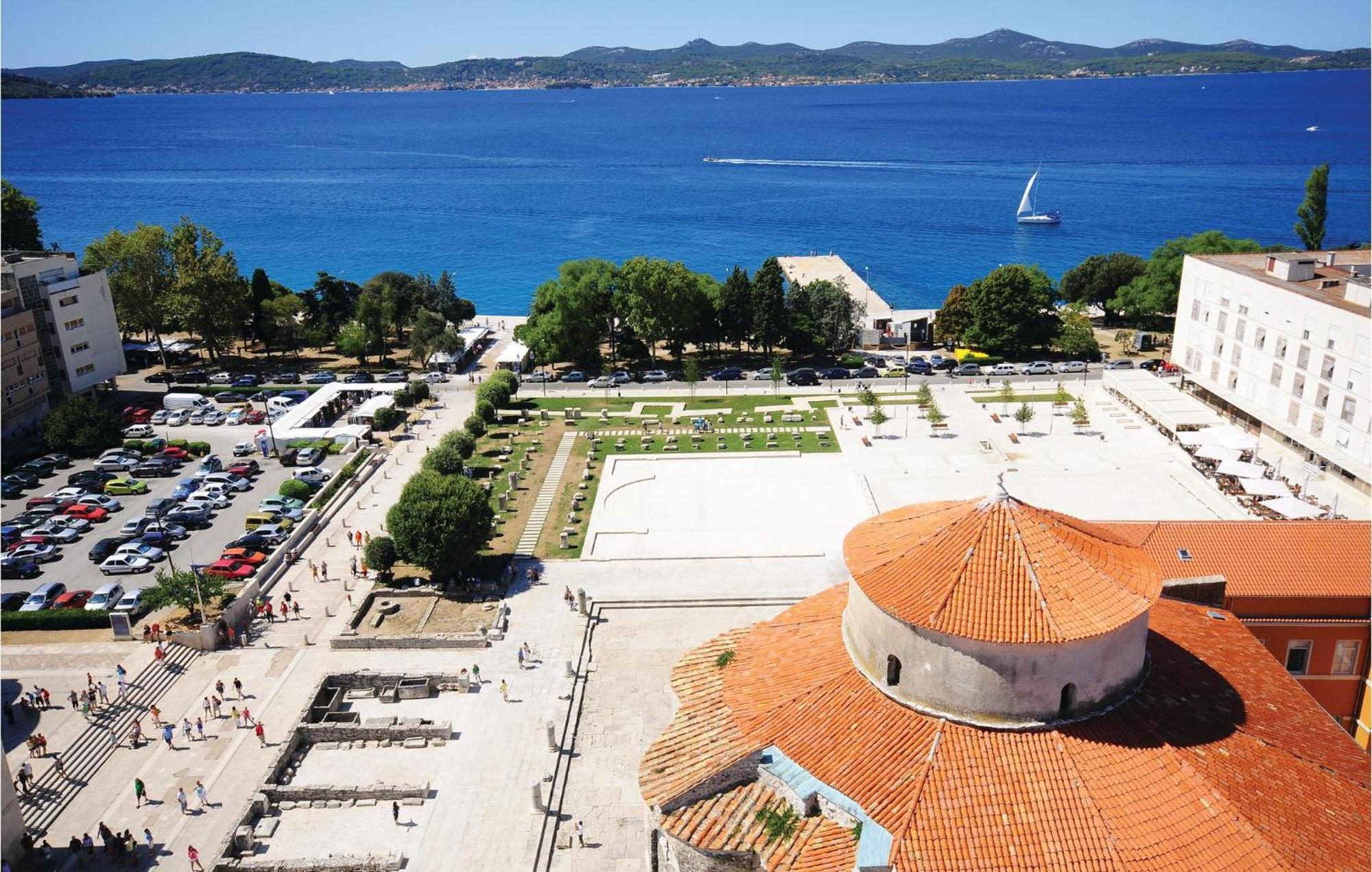 Lovely Apartment In Zadar With Wifi Екстериор снимка